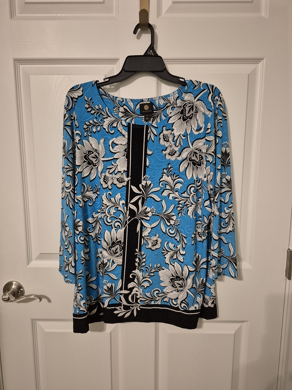 JM Collection Bright Turquoise Floral Scoop-Neck Tunic with Black & White Trim